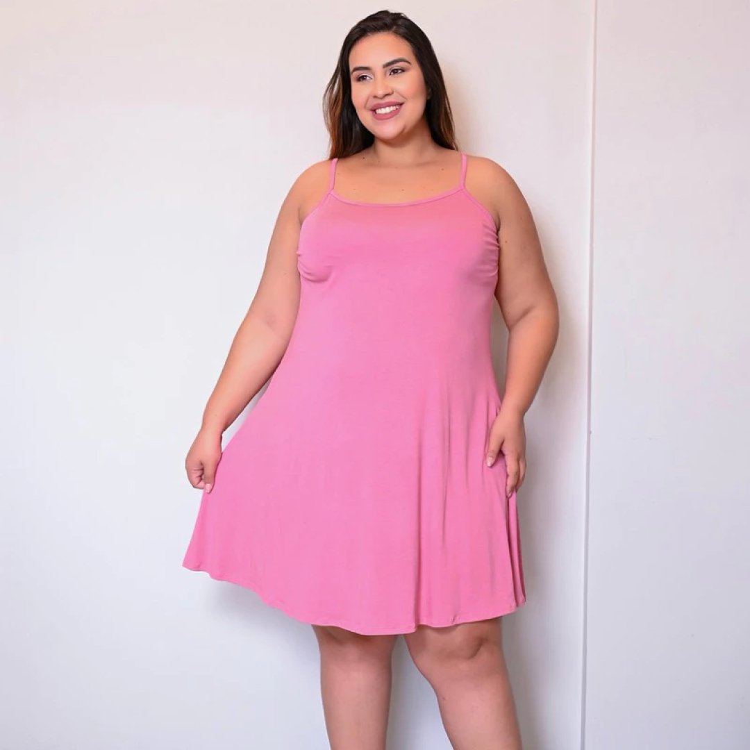 Vestido Plus Size de Alcinha soltinho
